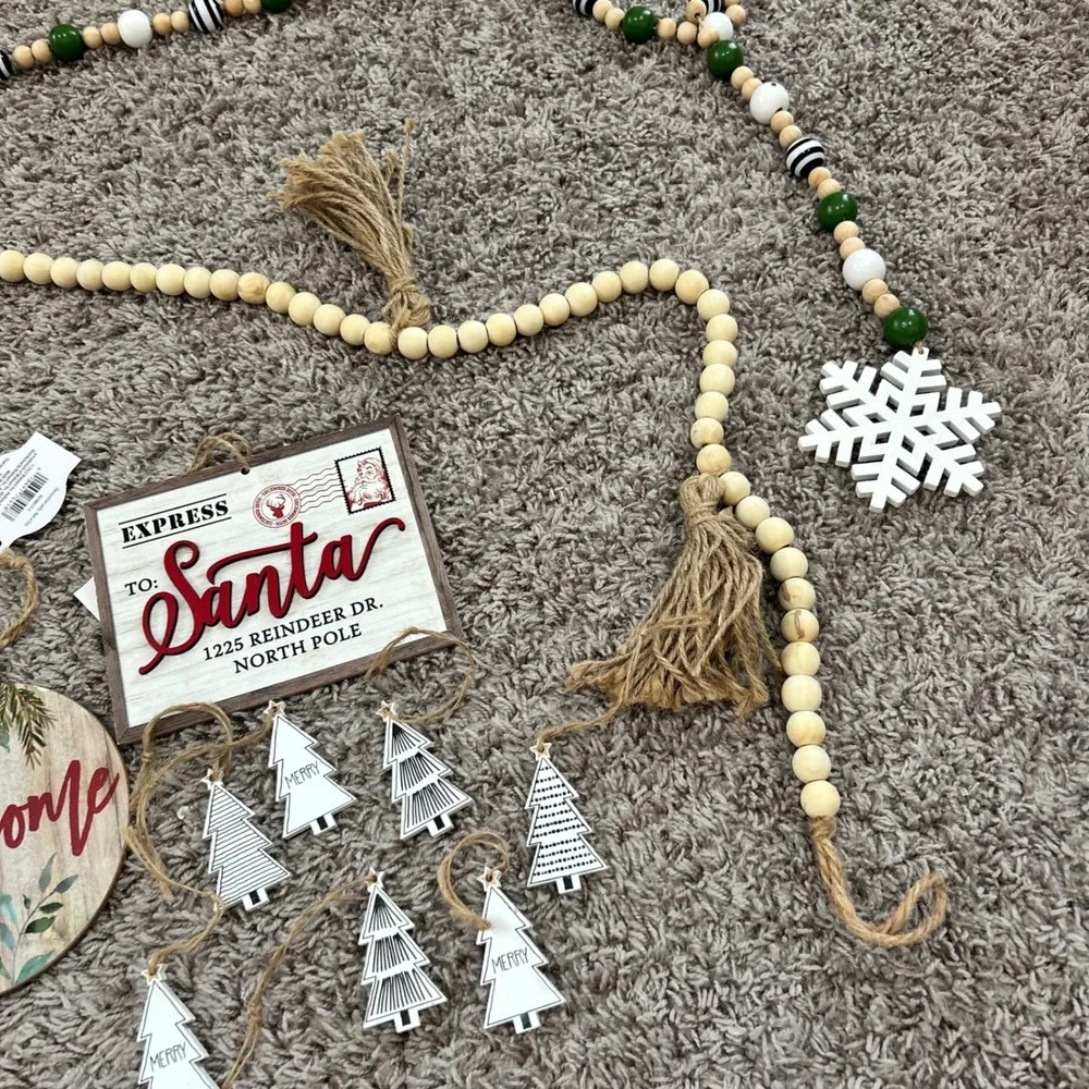 Christmas Decor Bundle Wood Bead Garlands Santa Sign Welcome Ornament 10pc‎ Set